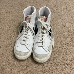 Nike High Top Blazers Women’s 10.5